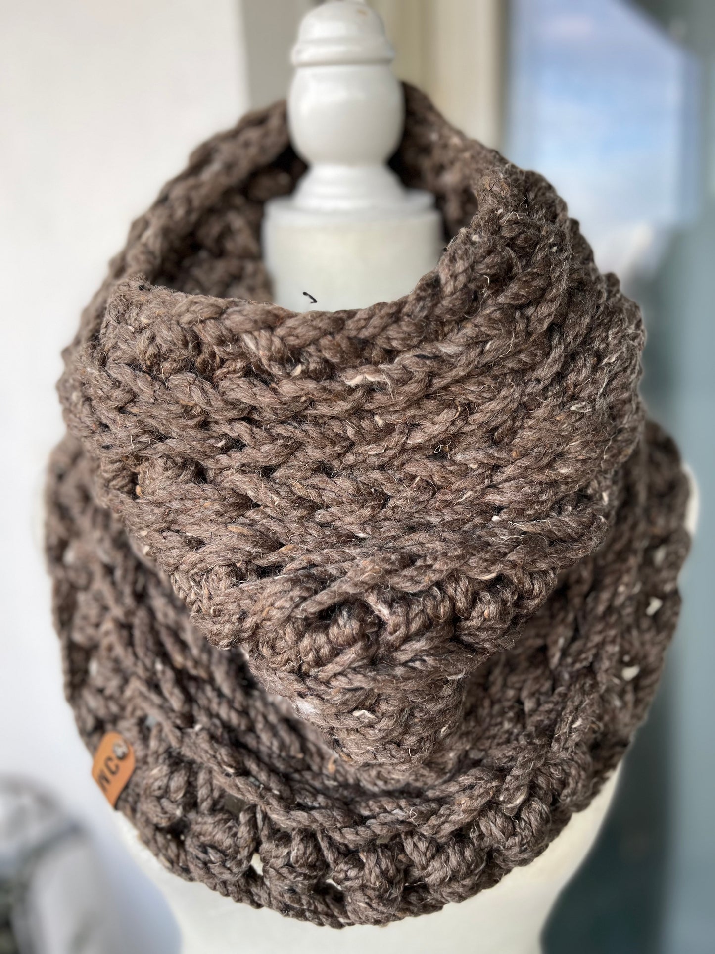 The 'CHARLIE' chunky cowl/scarf