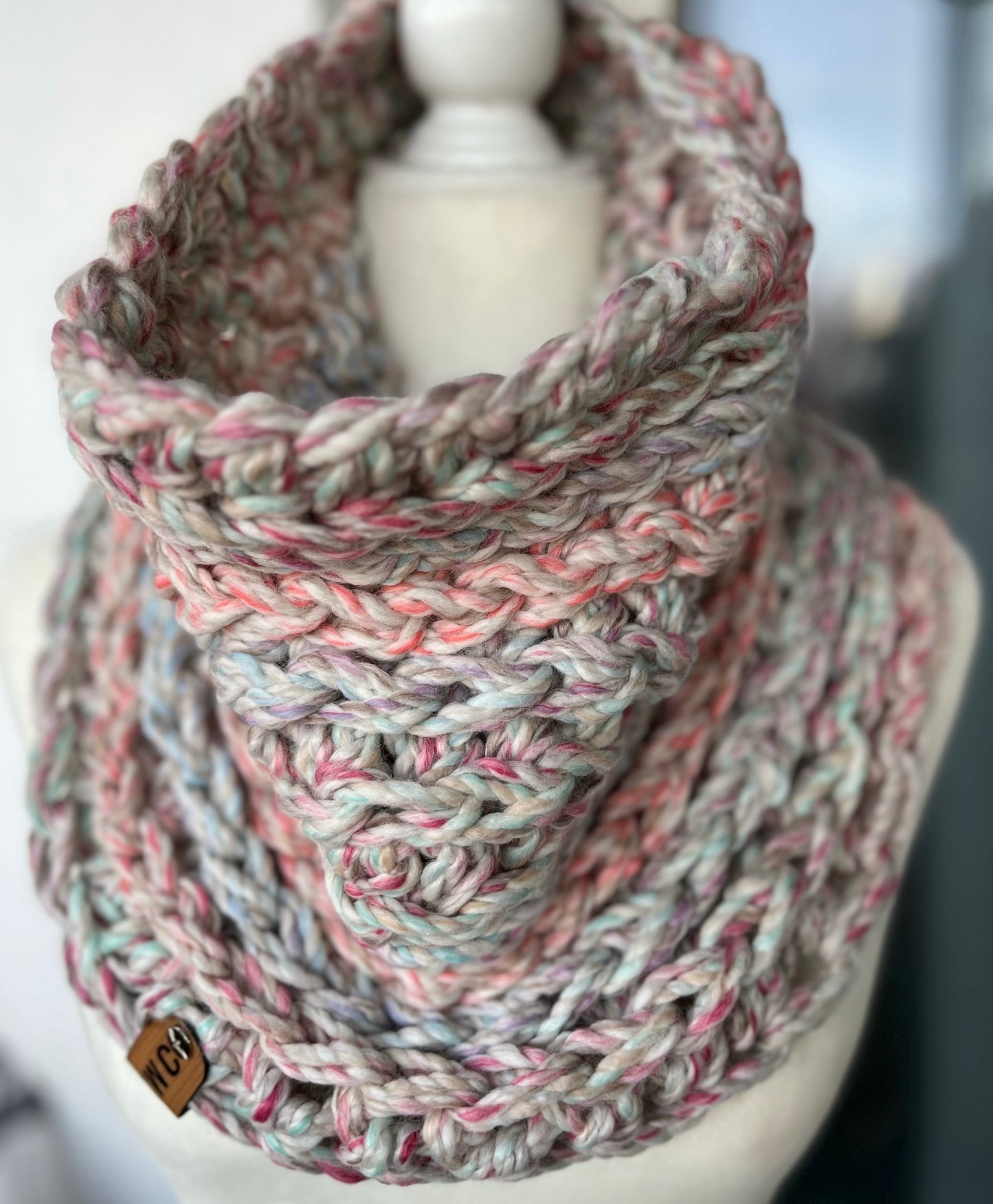 The 'CHARLIE' chunky cowl/scarf