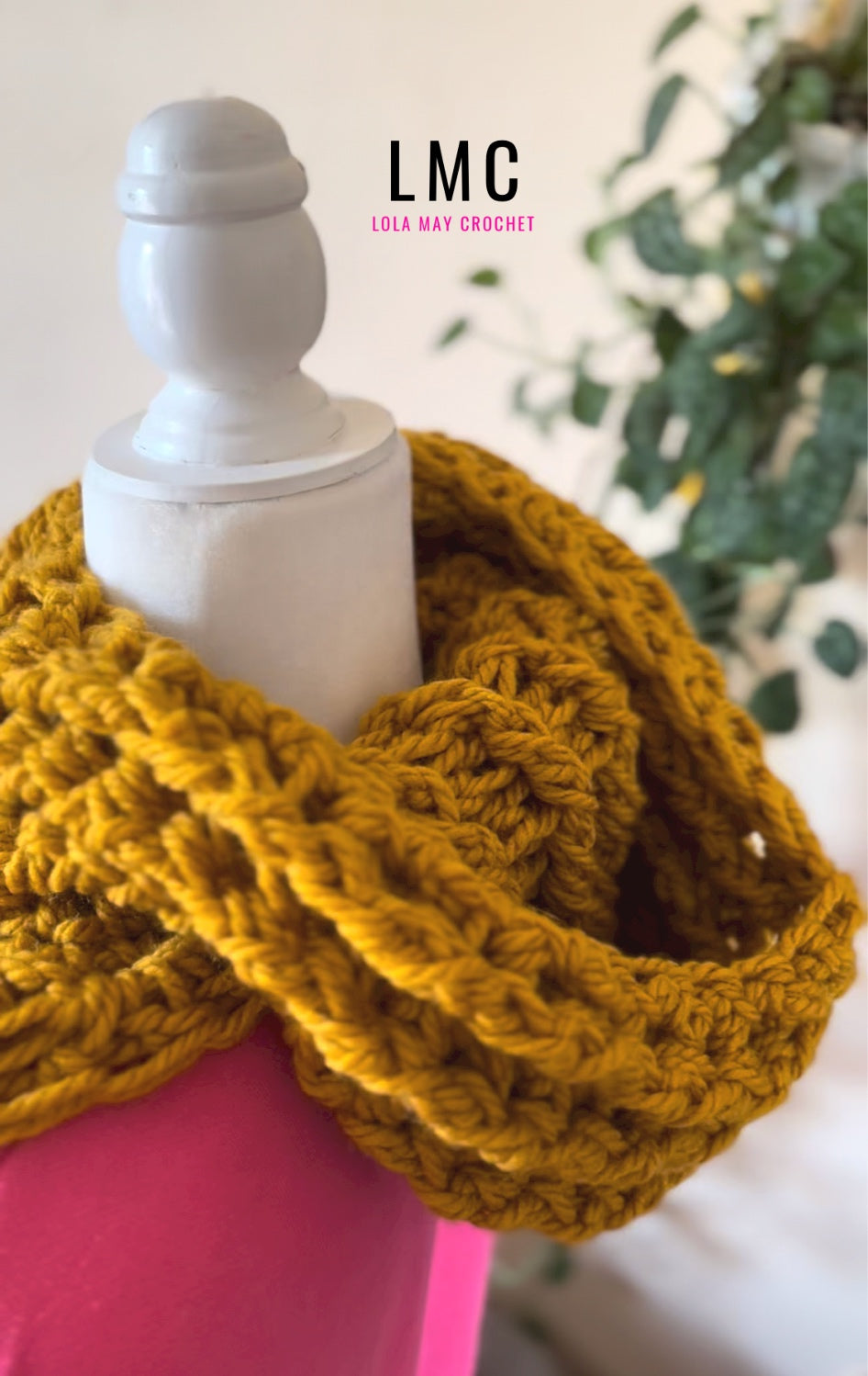 NETTY - Hooded Bandana Scarf