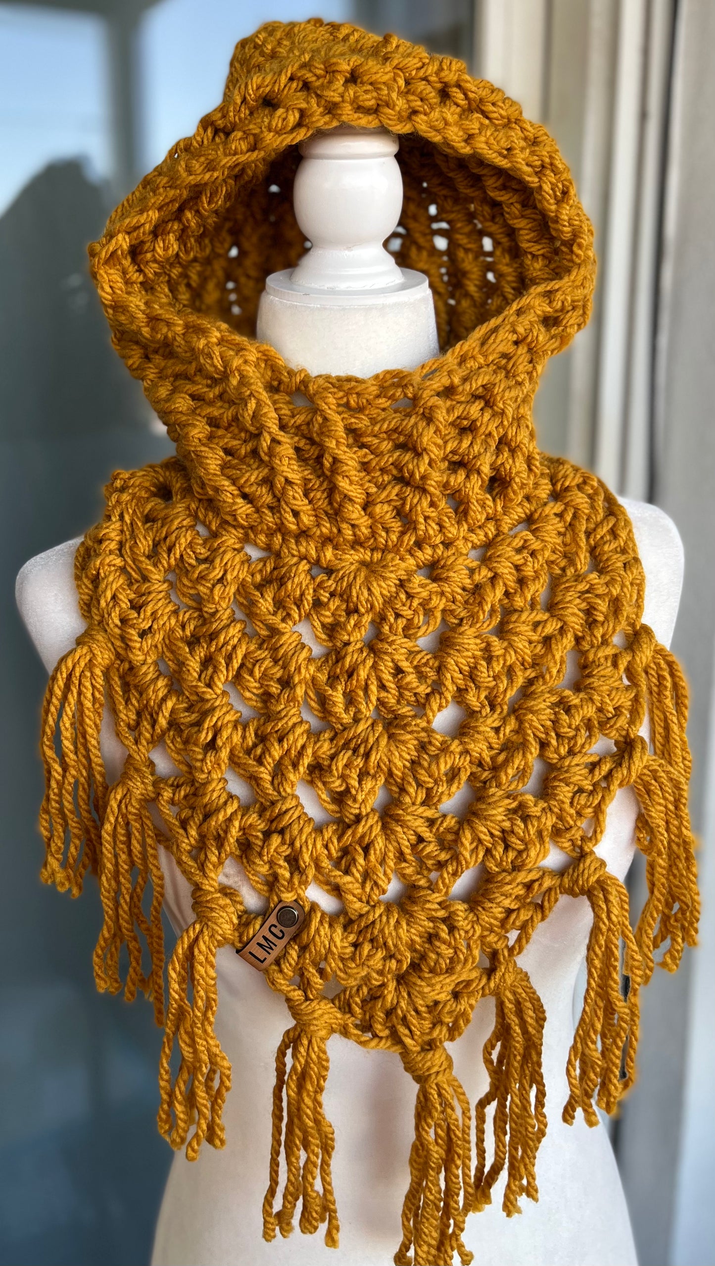 NETTY - Hooded Bandana Scarf